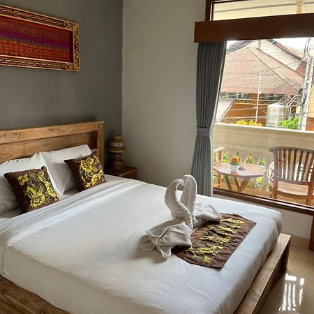 Yastra Yana Homestay Ubud  Luaran gambar