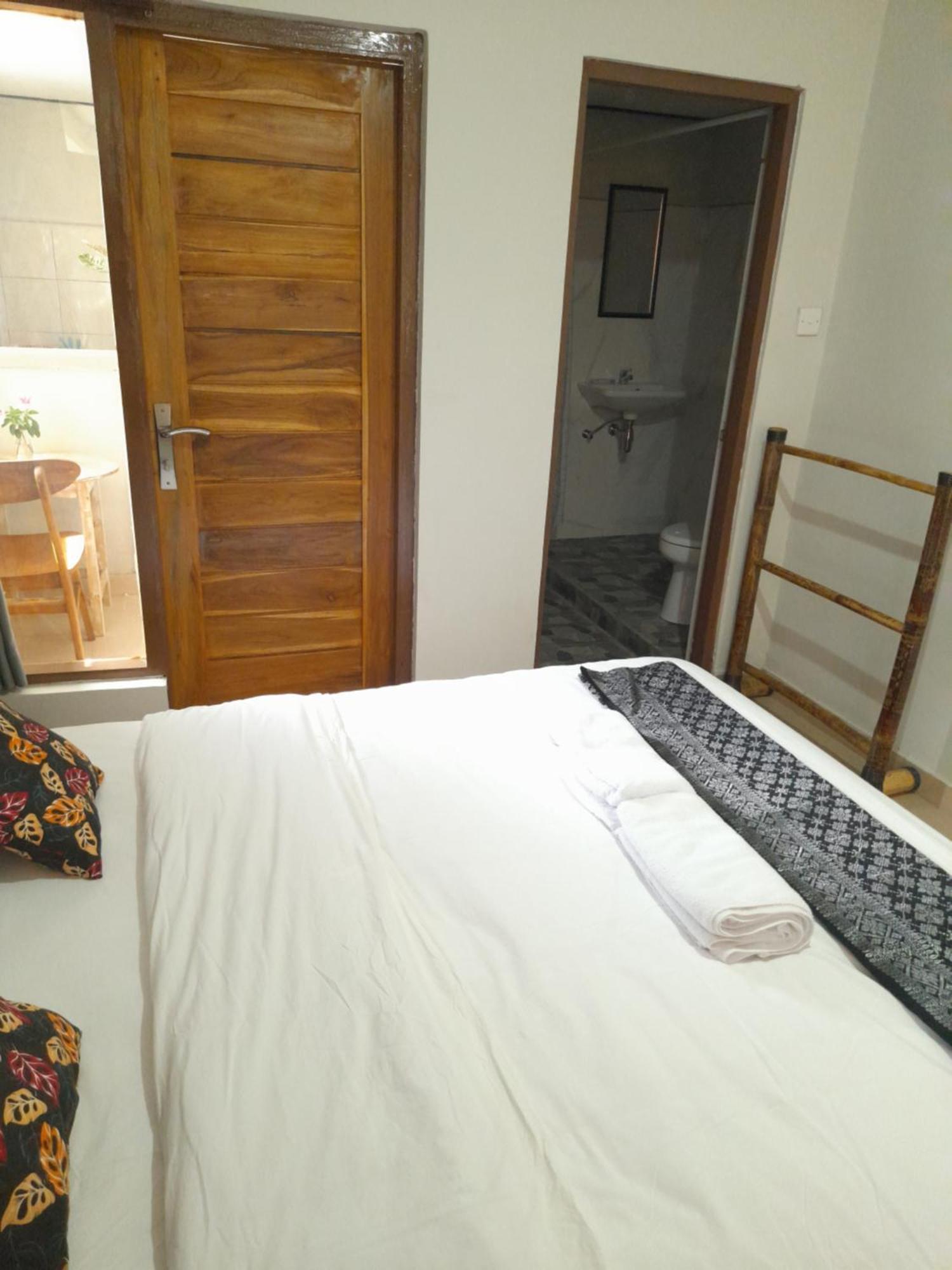 Yastra Yana Homestay Ubud  Luaran gambar